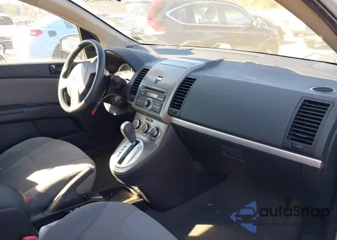 2011 Nissan Sentra 2.0 from USA, damaged, VIN 3N1AB6AP3BL630584